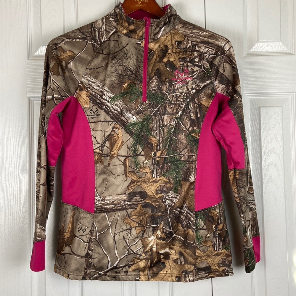 Realtree camouflage quart zip pull over sweat shirt Womens large